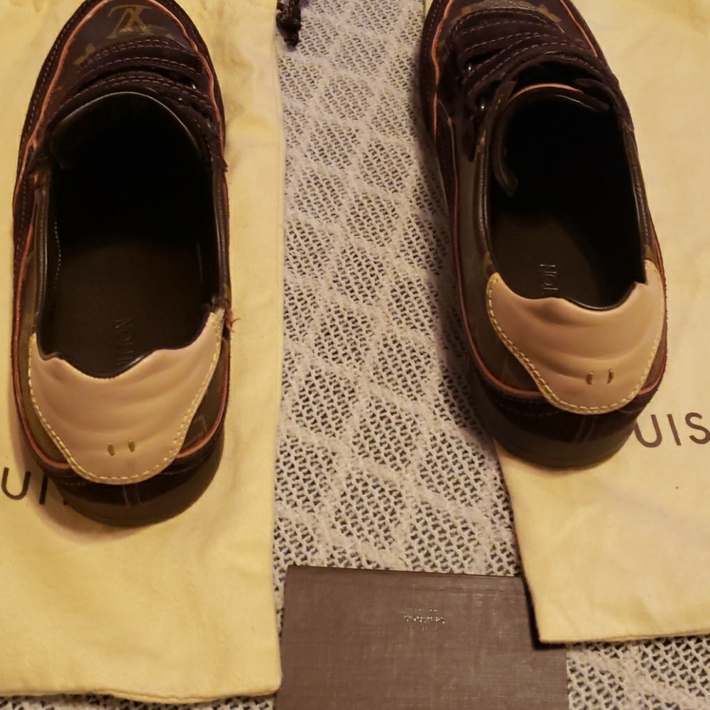 COPY - Vintage Louis Vuitton Sneakers - Picture 4 of 6